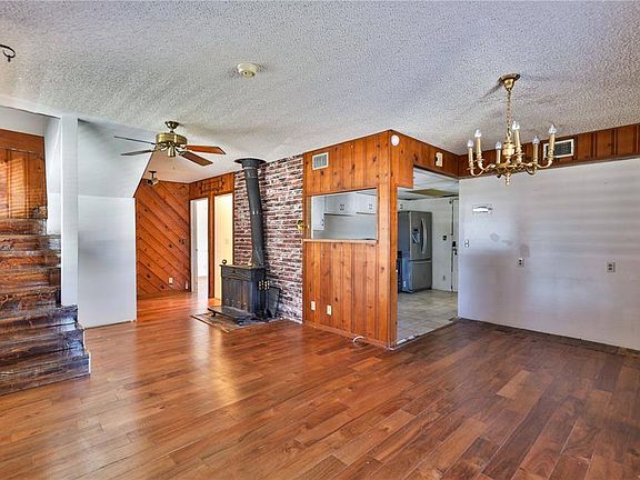 3rd image of 1118 San Jose Blvd