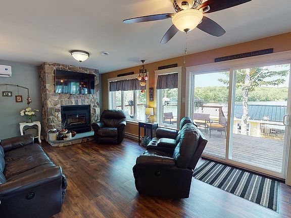 4th image of 38 Sunset Ln
