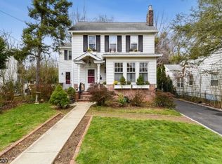 45 Hazel Ave, Livingston, NJ 07039