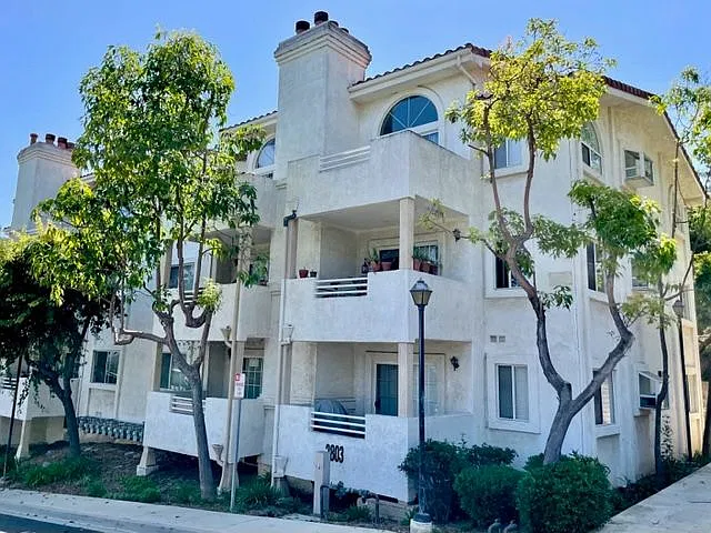 2803 Antonio Dr #304