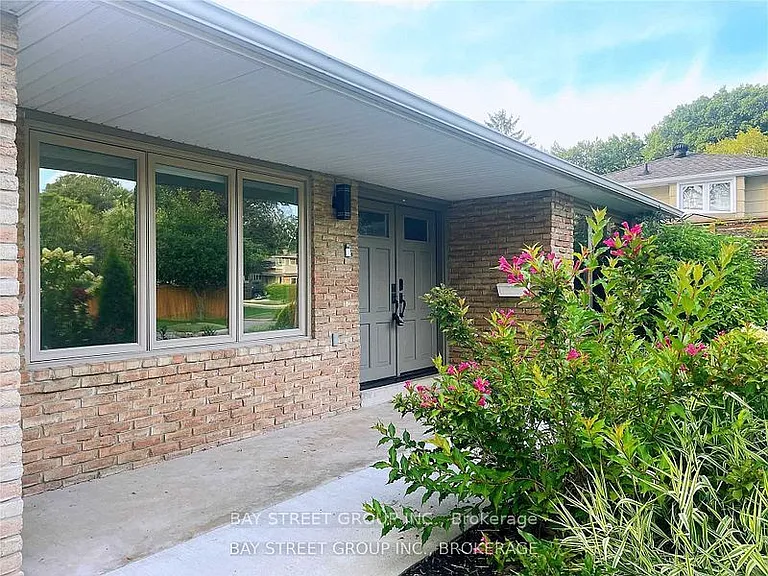 2131 Sunnyvale Dr — Photo 13