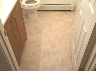 112 High St APT 2, Taunton, MA 02780