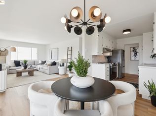 3750 Harrison St APT 302, Oakland, CA