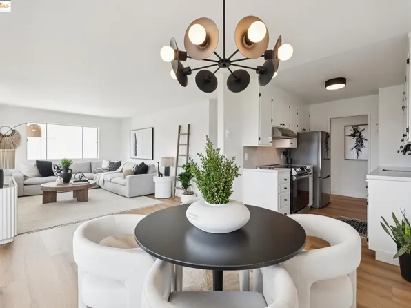 3750 Harrison St APT 302, Oakland, CA 94611
