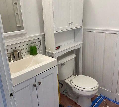 5th image of 7117 Germantown Ave Unit 3F