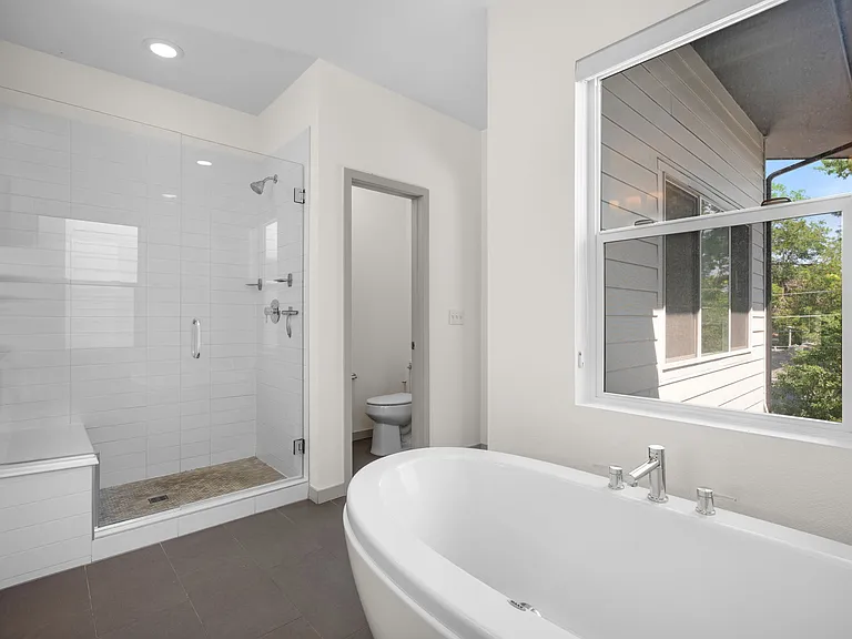 4015 Fenton Ct — Photo 14