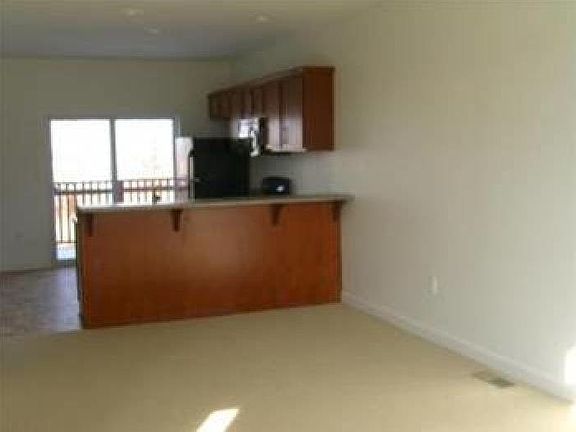 4th image of 1158 Beacon Hill Ln