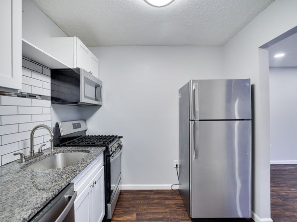 512 Church St APT 122