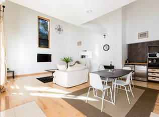 11319 Sunshine Ter, Studio City, CA 91604