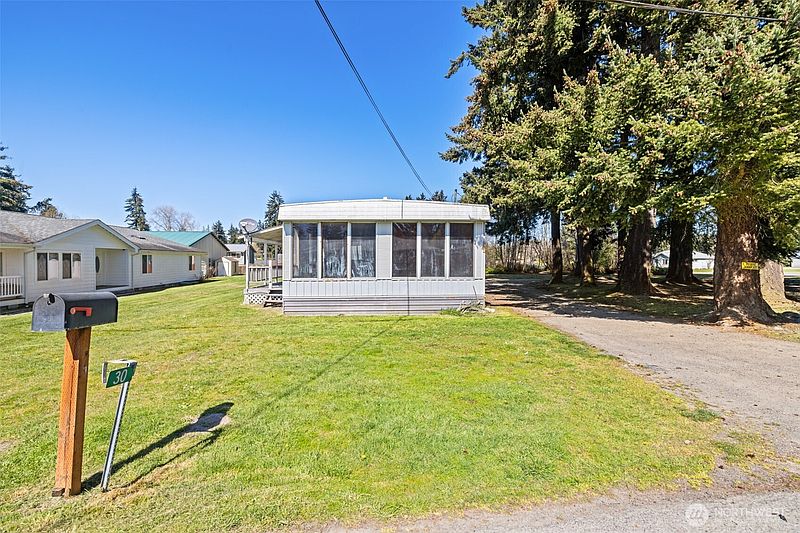 3rd image of 30 Marsden Road