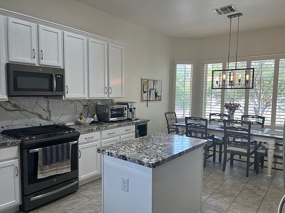 2nd image of 8930 N Treasure Mountain Dr