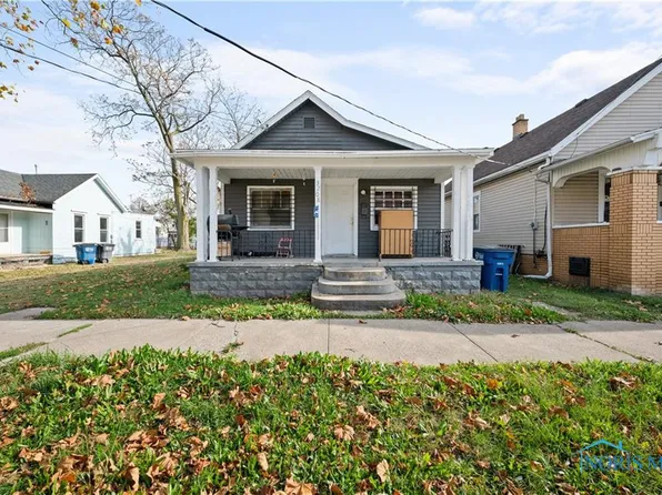 3208 Warsaw St, Toledo, OH 43608