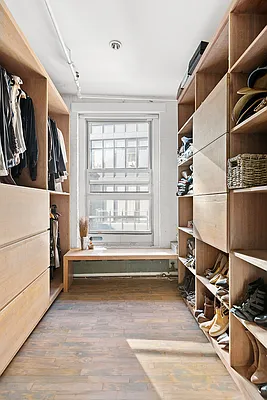 Rented by Compass | media 12