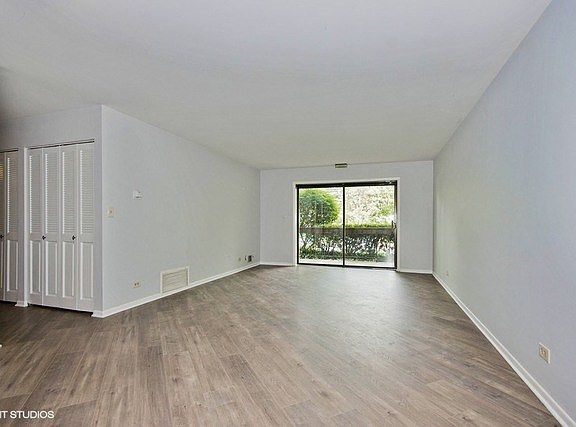 5th image of 7525 Nantucket Dr APT 102