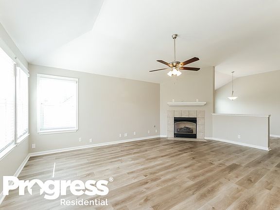 4th image of 119 Cassandra Dr