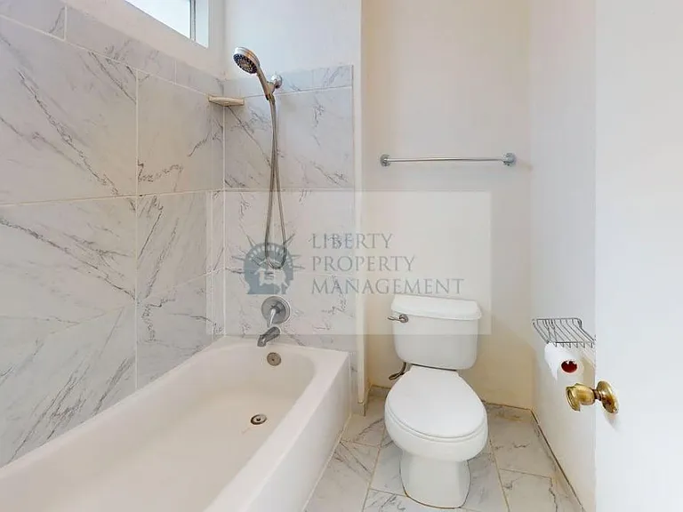 4533 Wallasey Way — Photo 8