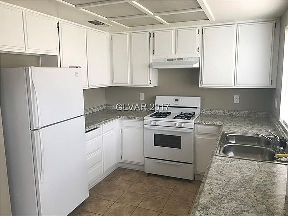 2nd image of 8436 Charles Ct