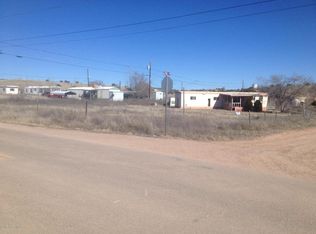 42 E Alpine Dr, Paulden, AZ 86334