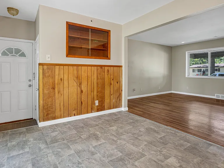 1016 Forestwood Dr — Photo 11
