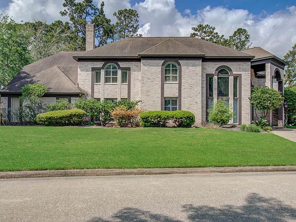 3rd image of 1703 Brookside Pine Ln