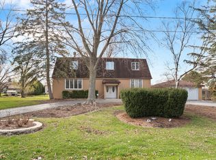 12198 Pine Ave, Lemont, IL 60439