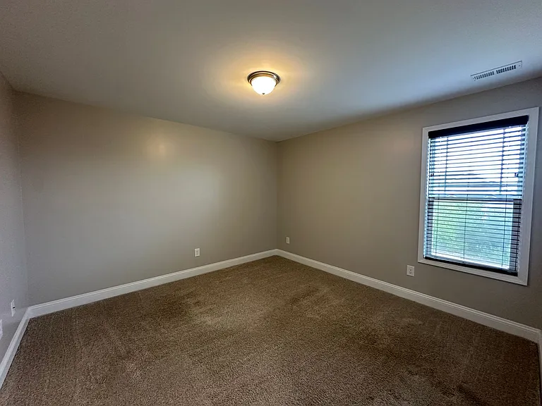 5233 Debut Ave — Photo 24