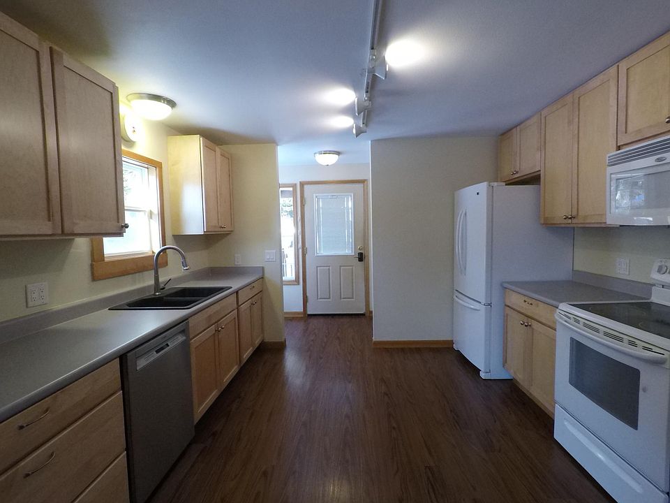 Kitchen 3