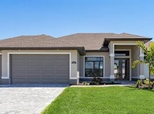 2808 Beach Pkwy W, Cape Coral, FL 33914