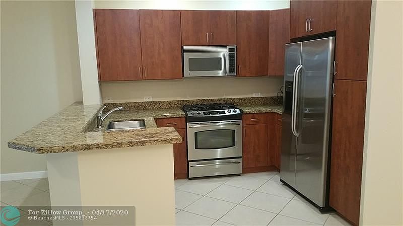 1st image of 2925 NW 126th Ave #2111