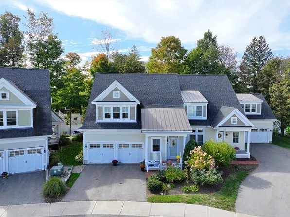 21 Blacksmith Row #A, Groton, MA 01450