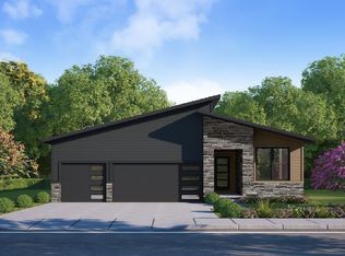 1792 N Hawthorne Pl, Brookline, MO 65619