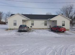 111 N 7th St, Owensville, MO 65066