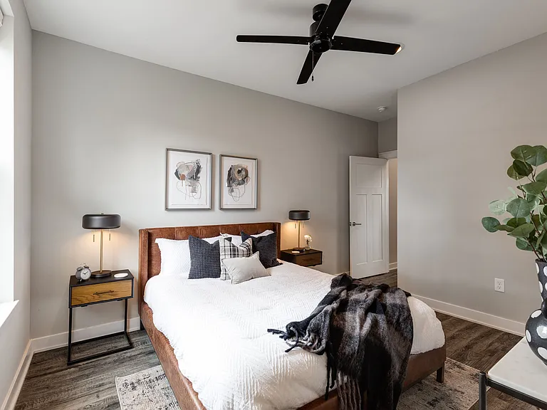 Oakbrook Townhomes — Photo 17