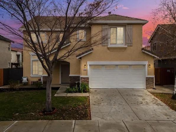 1924 Rochester St, Tracy, CA 95377