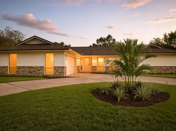 455 Hickorynut Ave, Oldsmar, FL 34677