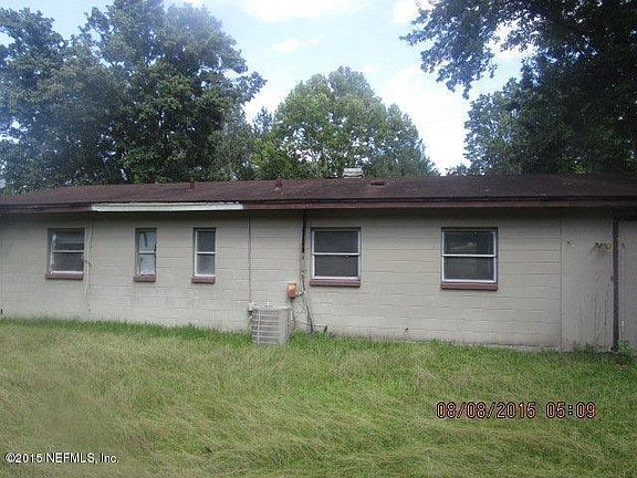 4th image of 13432 Galway Ave