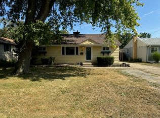 1120 Lebanon St, Aurora, IL 60505