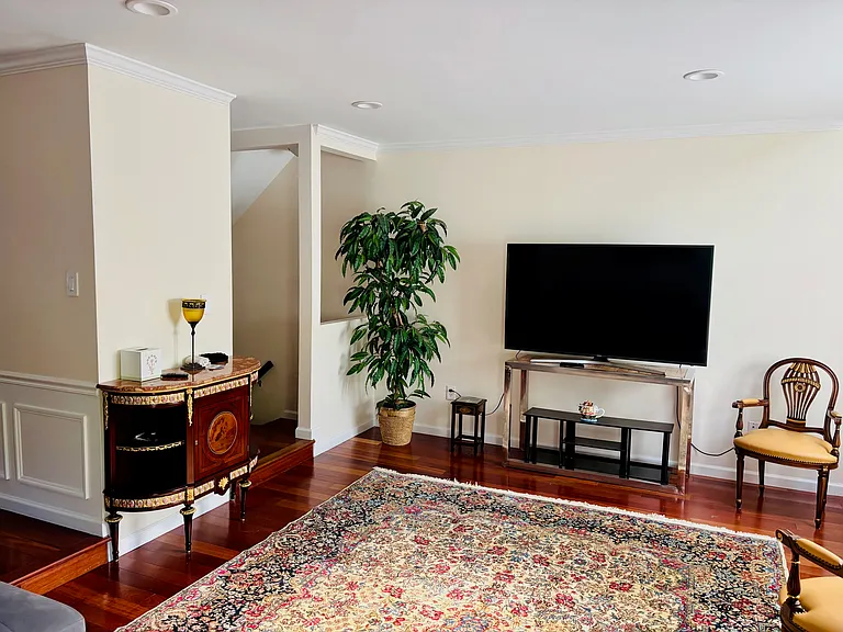 7760 Marshall Heights Ct — Photo 4
