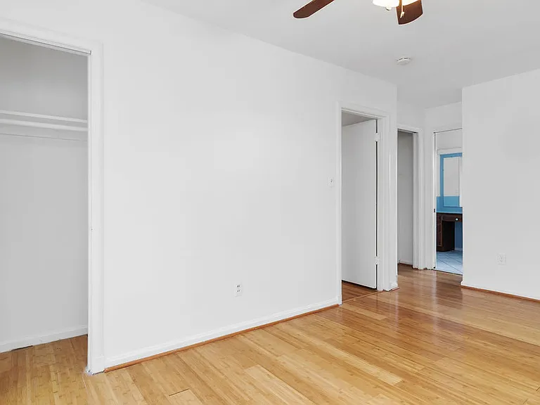6138 Beachway Dr — Photo 20