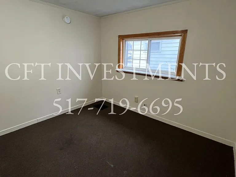 516 N Cochran Ave — Photo 4