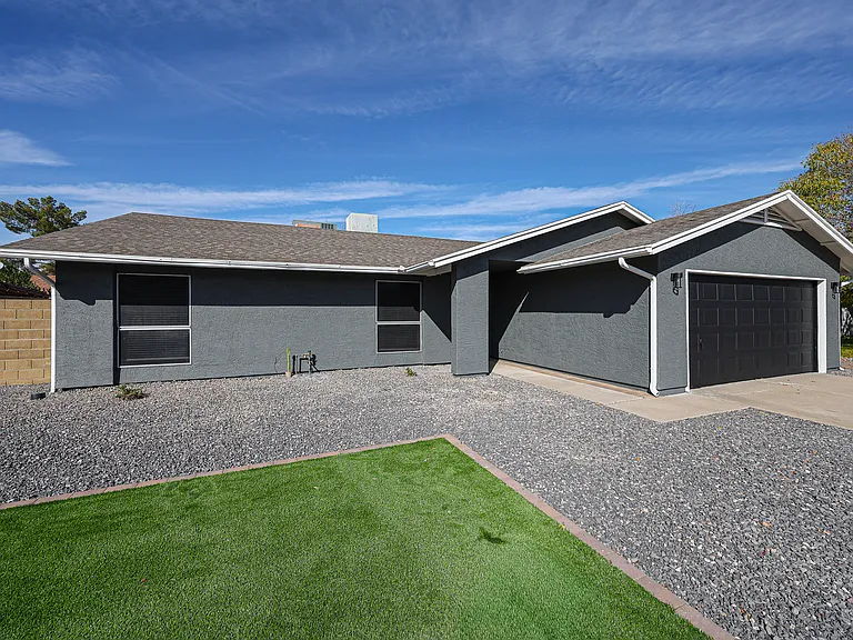 W Campo Bello Dr — Photo 28