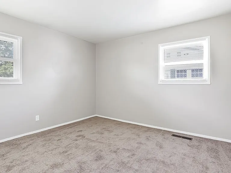 7399 Wollam Ave — Photo 15