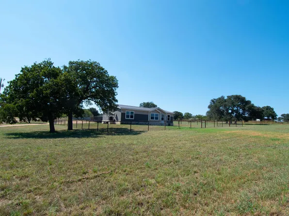 249 Wootan Lane, Llano, TX 78643