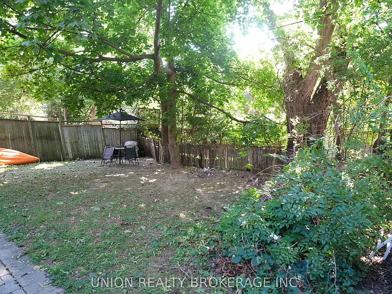 20 Balsam Ave #MAIN — Photo 17
