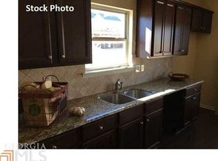 845 Donington Cir, Lawrenceville, GA 30045