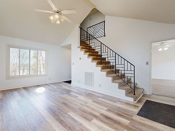 3rd image of 1006 Sugarcane Way