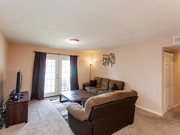3rd image of 4404 Wisteria Landing Cir Unit 203
