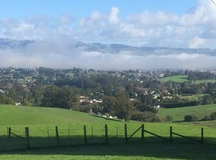 1400 Spring Hill Rd, Petaluma, CA 94952