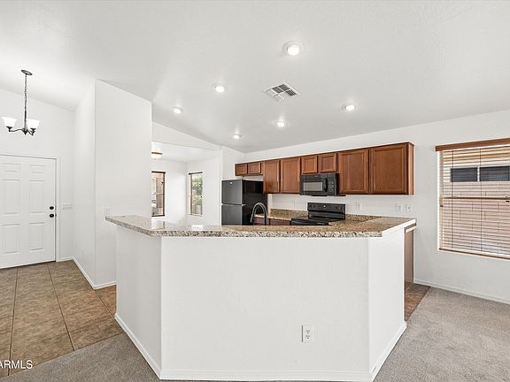 5th image of 11217 W RIO VISTA Lane