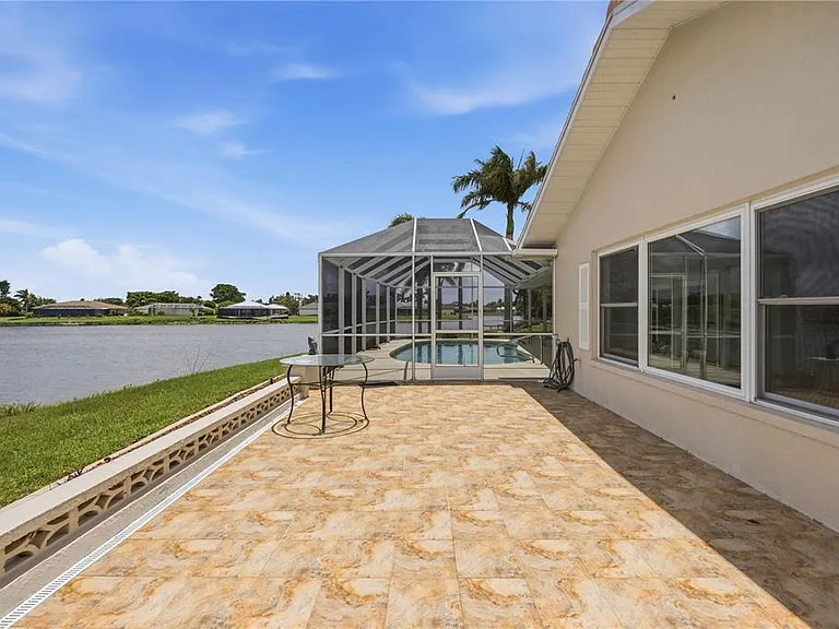 1714 Claw Ct — Photo 20